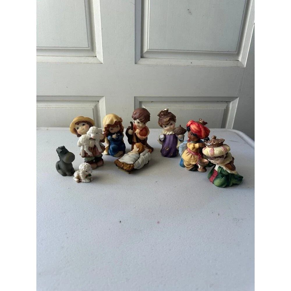 Rare Vintage Children's 10 Piece Holy Holiday Nativity Resin Figure Set